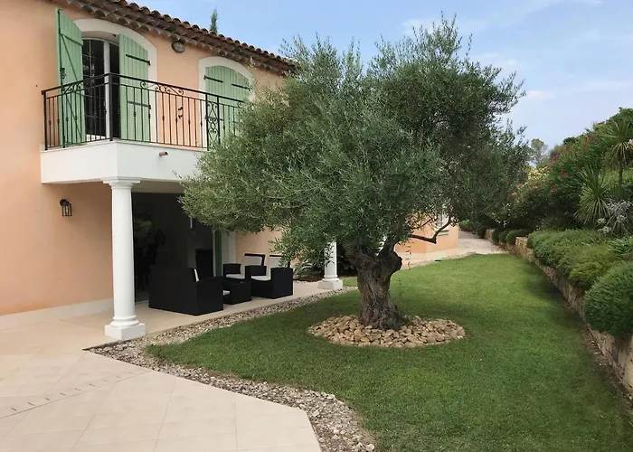 Belle Villa A Saint Raphael Dans Clos Prive