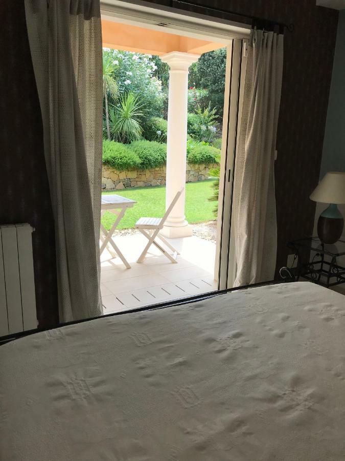 Belle A Raphael Dans Clos Prive * Saint-Raphael (Var)