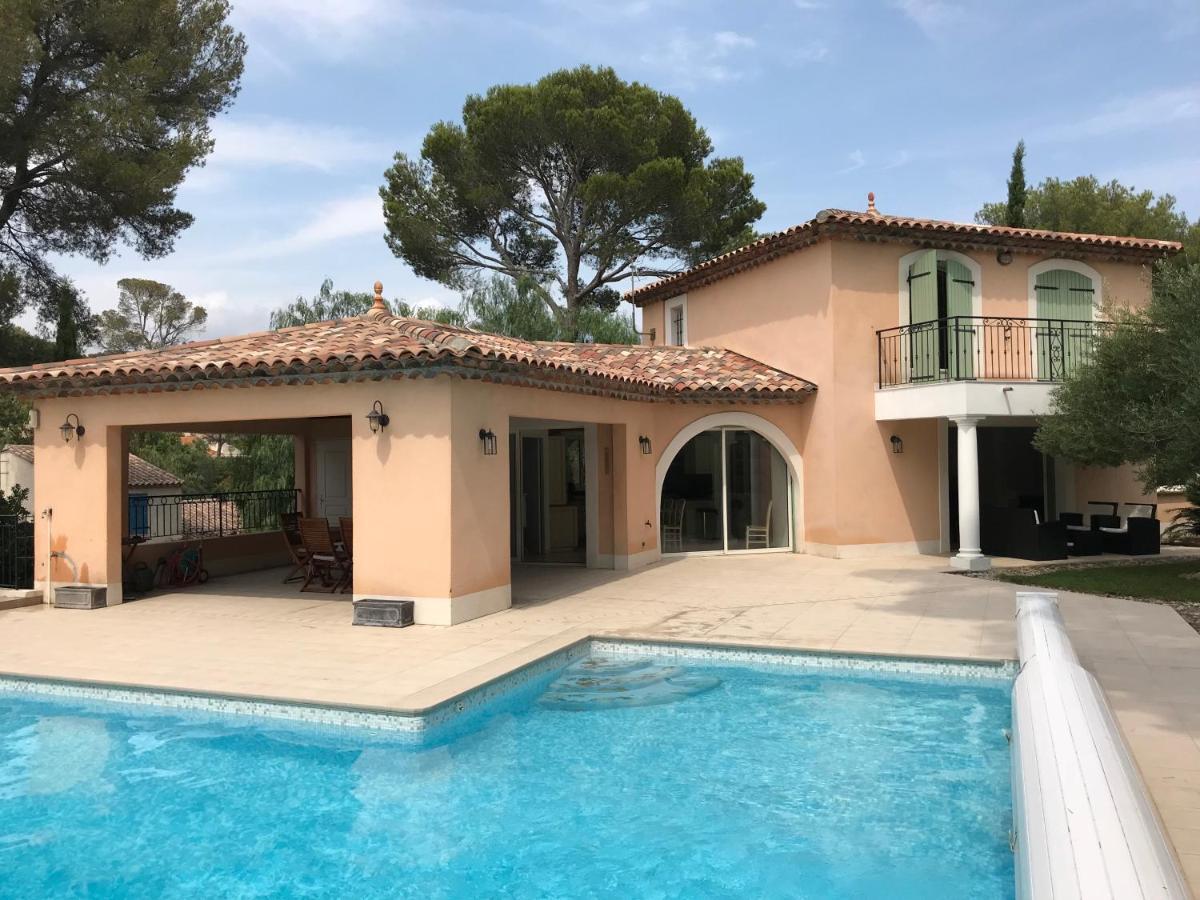 Belle A Raphael Dans Clos Prive Villa