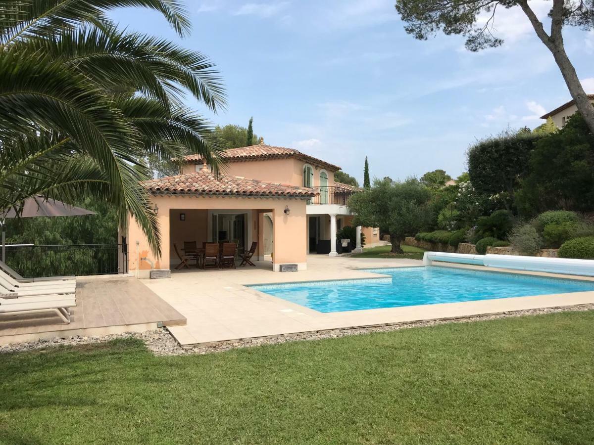 Belle A Raphael Dans Clos Prive * Saint-Raphael (Var)